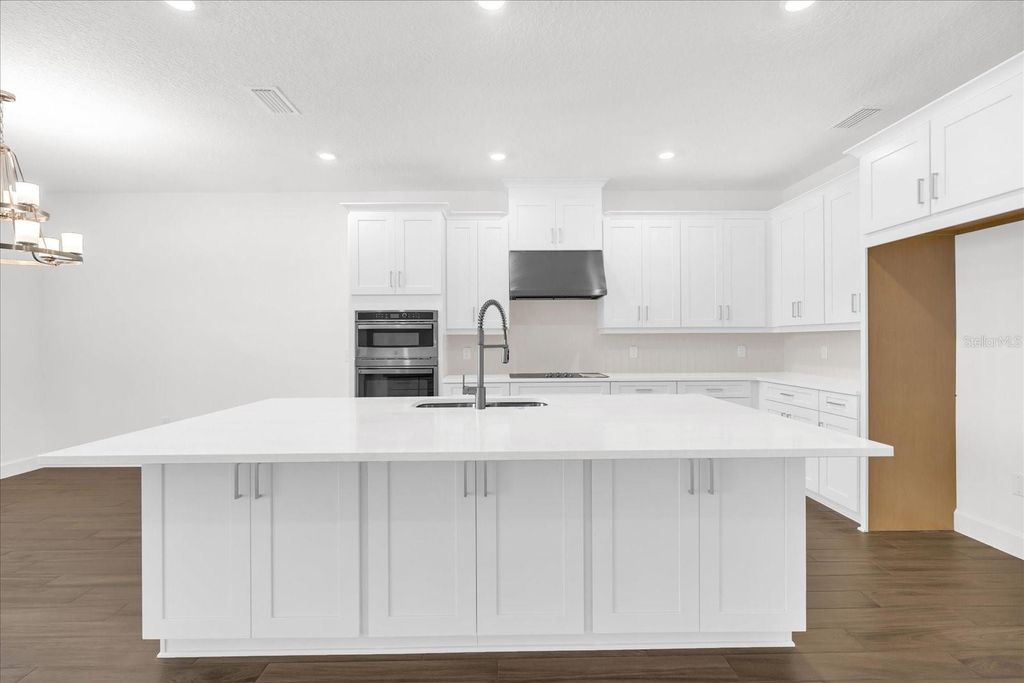 Photo of 4246 Barbuda Lane, Kissimmee, FL 34758 (MLS # O6381620)