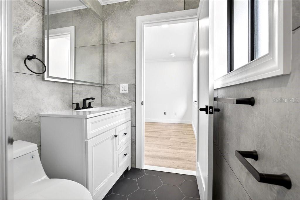 SILVER SPGS SHORES UN 28 - Residential