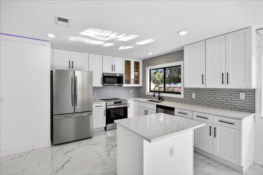 SILVER SPGS SHORES UN 28 - Residential