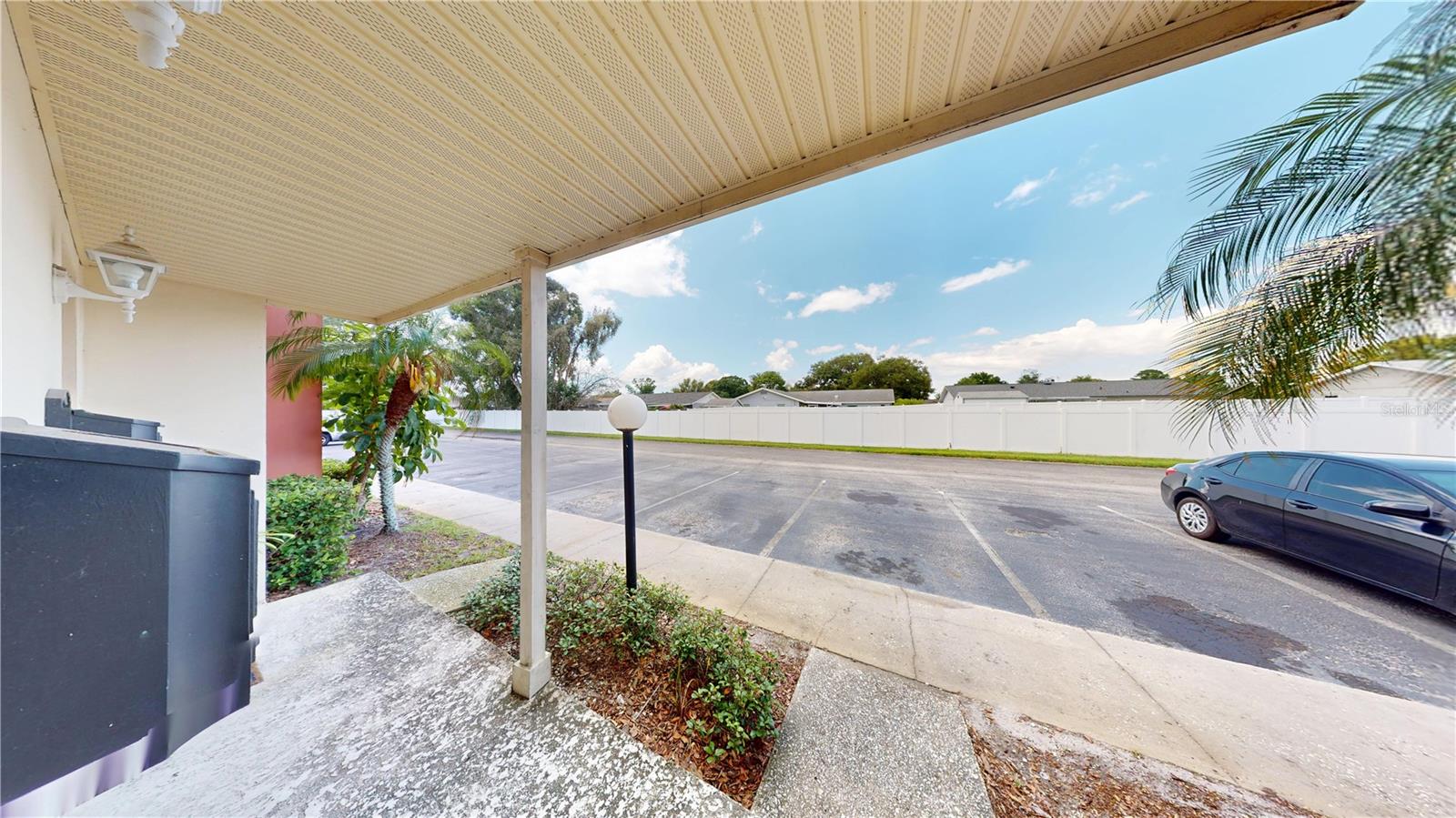 WRENWOOD CONDO - Residential Lease