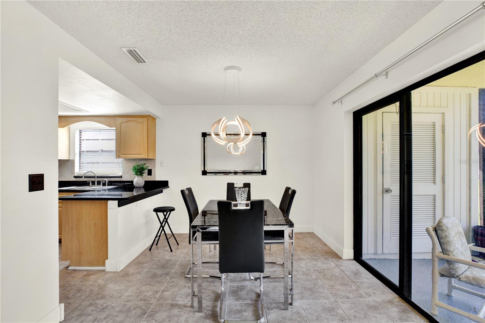 EAST LAKE WOODLANDS CLUSTER HOMES - Residential