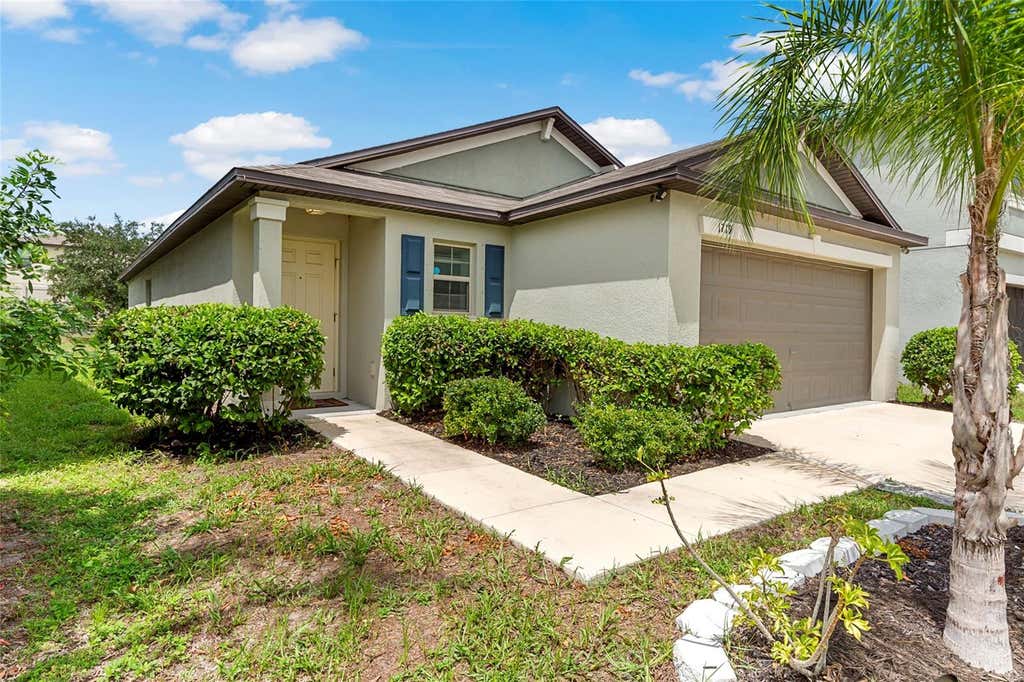 Photo of 1719 Fred Ives Street, Ruskin, FL 33570 (MLS # A4704044)