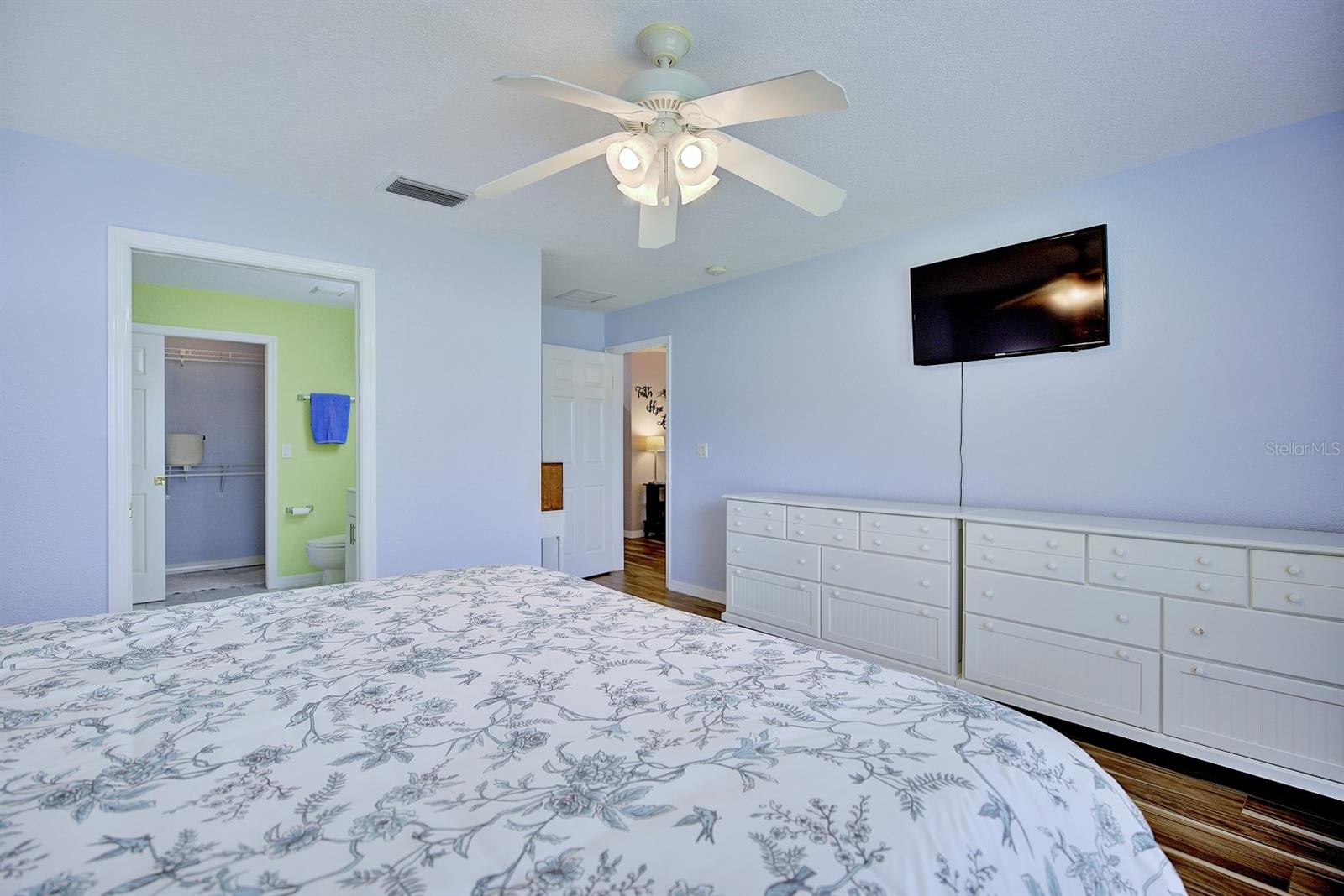 SUN N LAKES DUPLEXES UNIT 13 - Residential