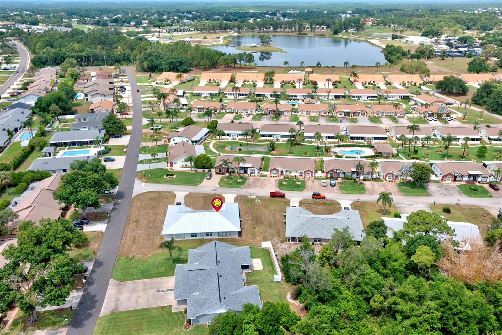 SUN N LAKES DUPLEXES UNIT 13 - Residential