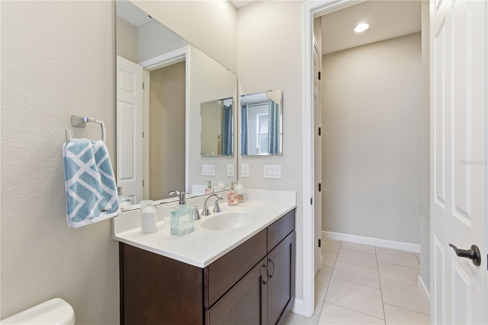 HIDDEN LAKES PH II - Residential