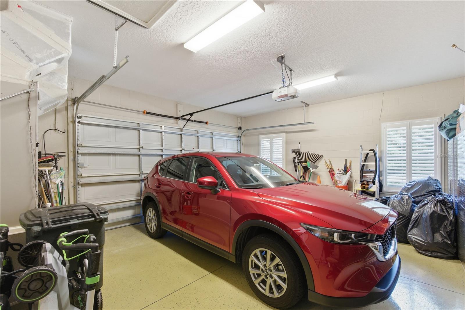 HIDDEN LAKES PH II - Residential