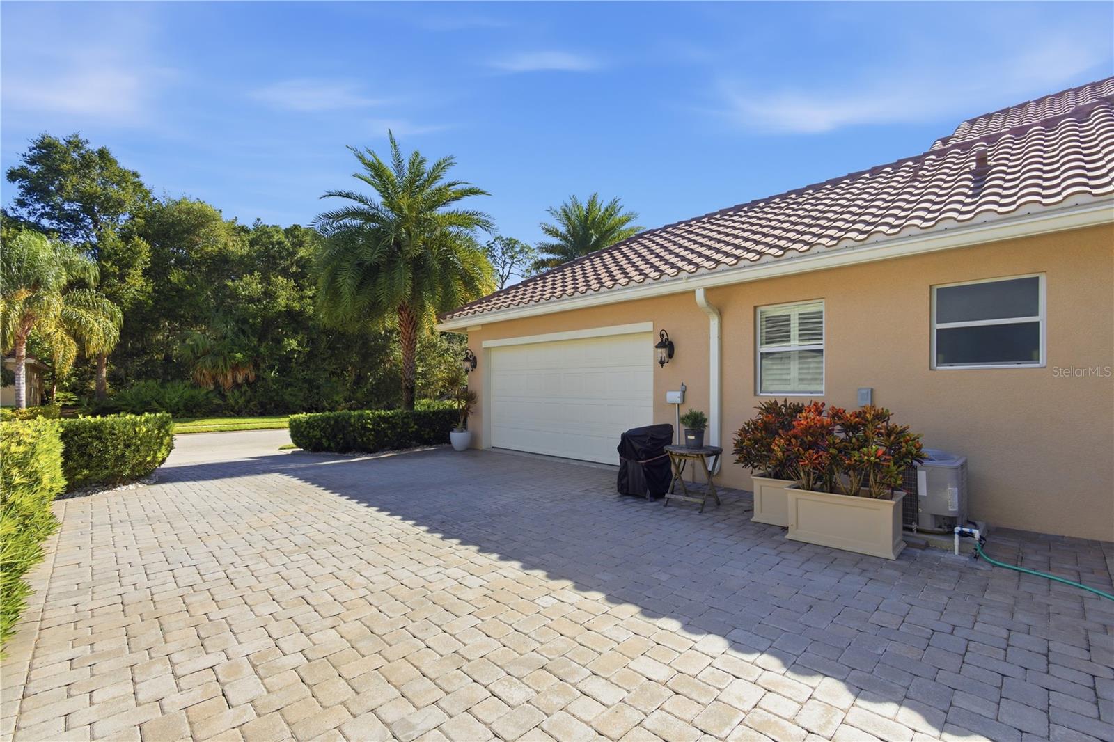 HIDDEN LAKES PH II - Residential