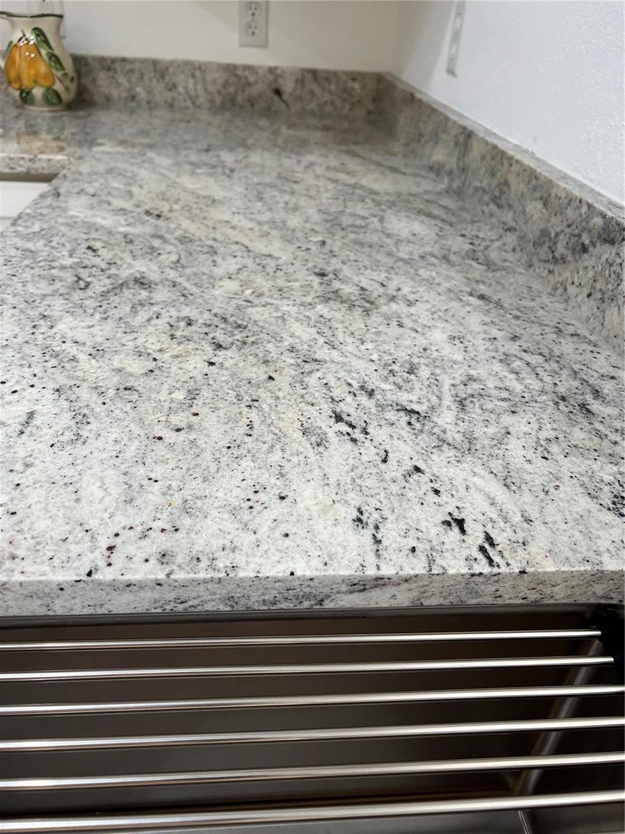 WEST HIGHLANDS - Residential