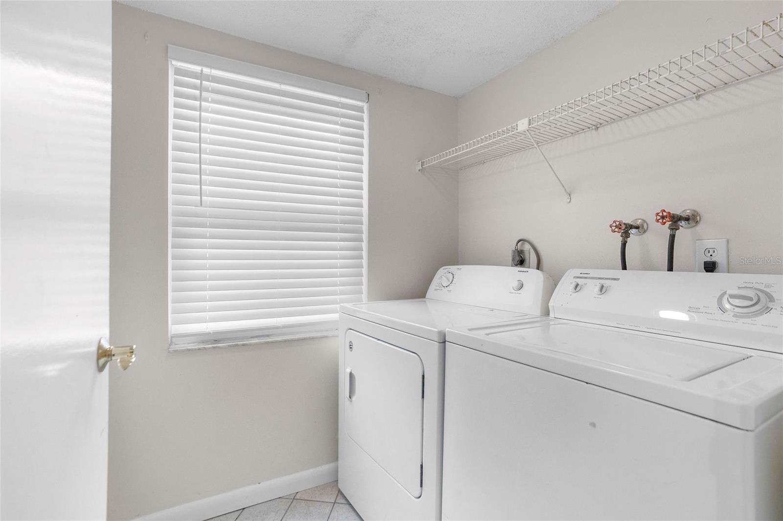 VALENCIA PARK - Residential Lease