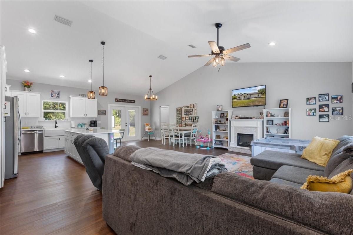 SPANISH TRACE SUB - Residential