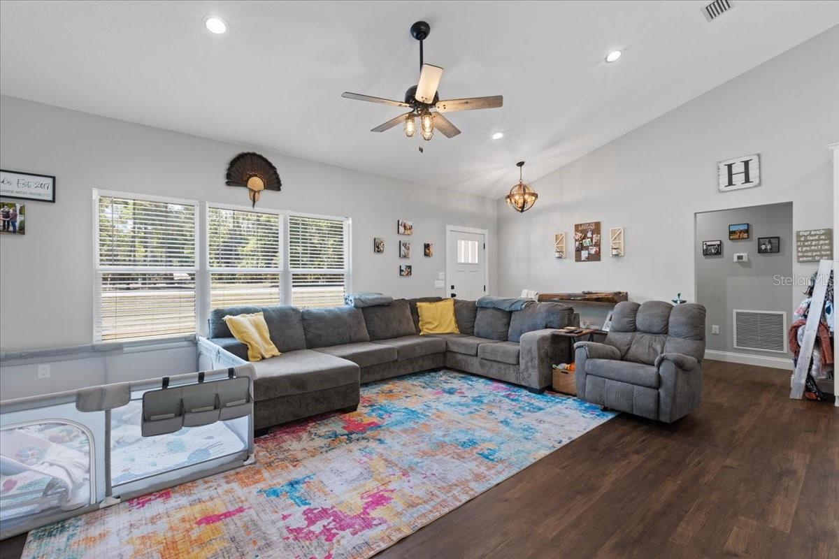 5231 NW 73RD STREET
