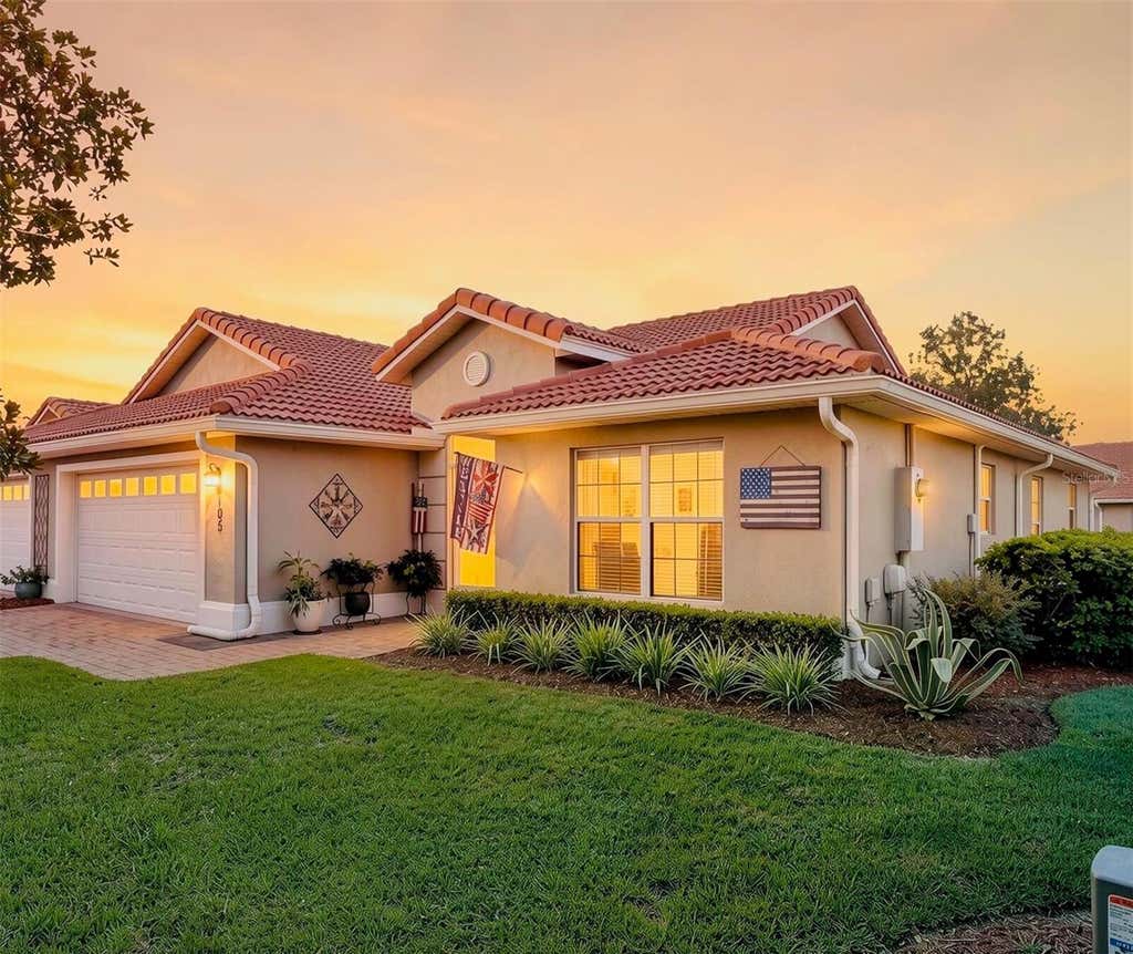 Photo of 5105 Harbour Drive, Oxford, FL 34484 (MLS # G5116368)