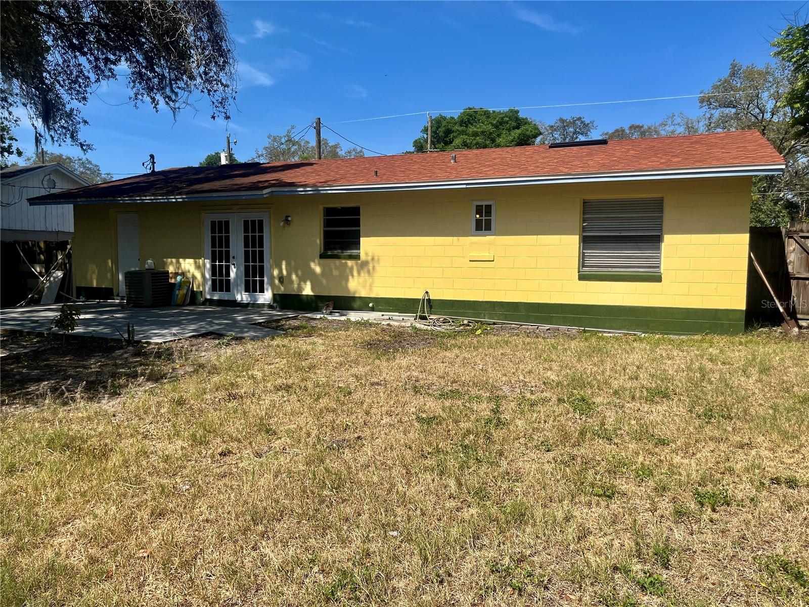235 CRABTREE AVENUE