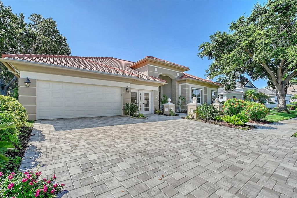 Photo of 766 Shadow Bay Way, Osprey, FL 34229 (MLS # A4652814)