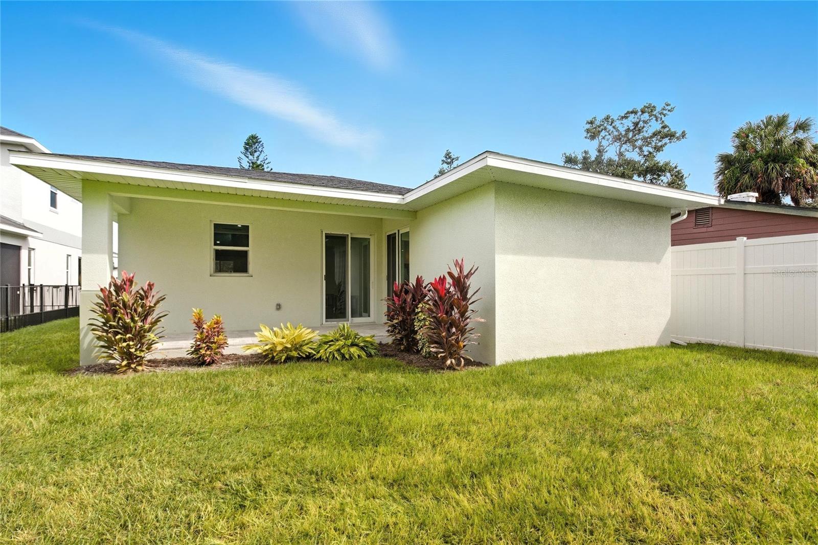 BROADWAY - Residential