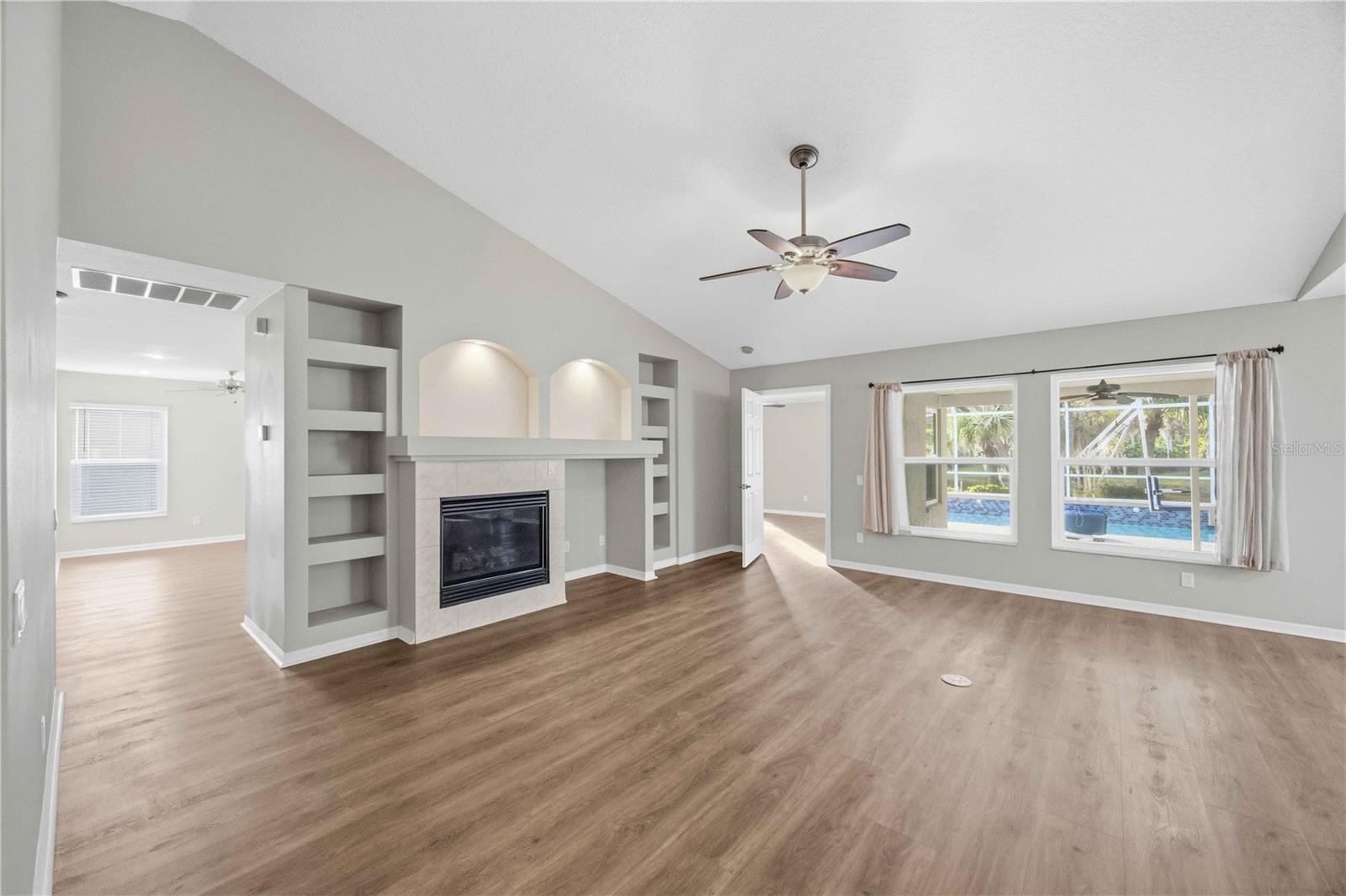 KINGSFIELD PH I - Residential