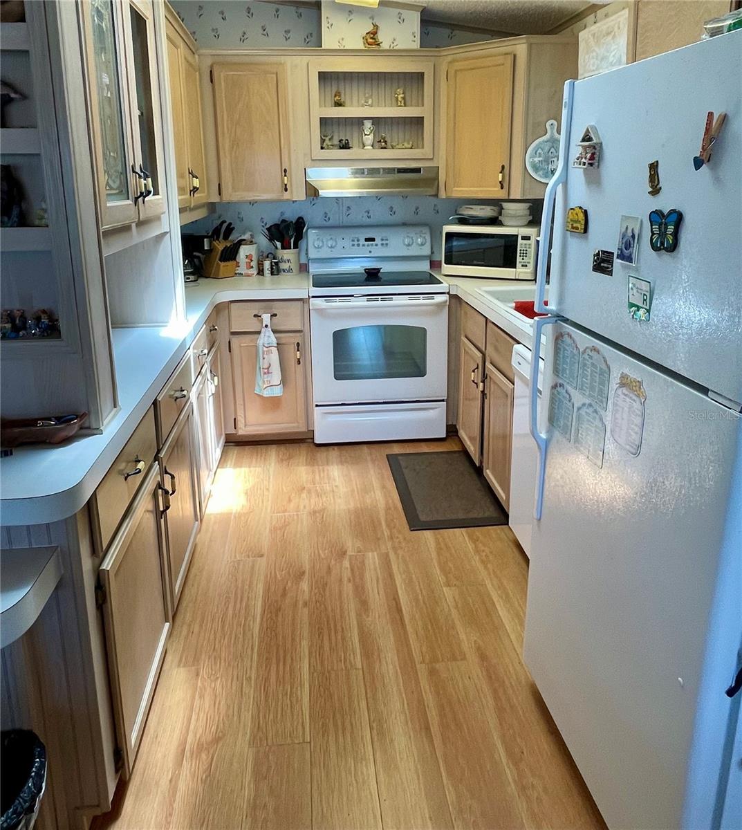 LEISURE LAKE MOBILE HOME PARK CO-OP - Residential