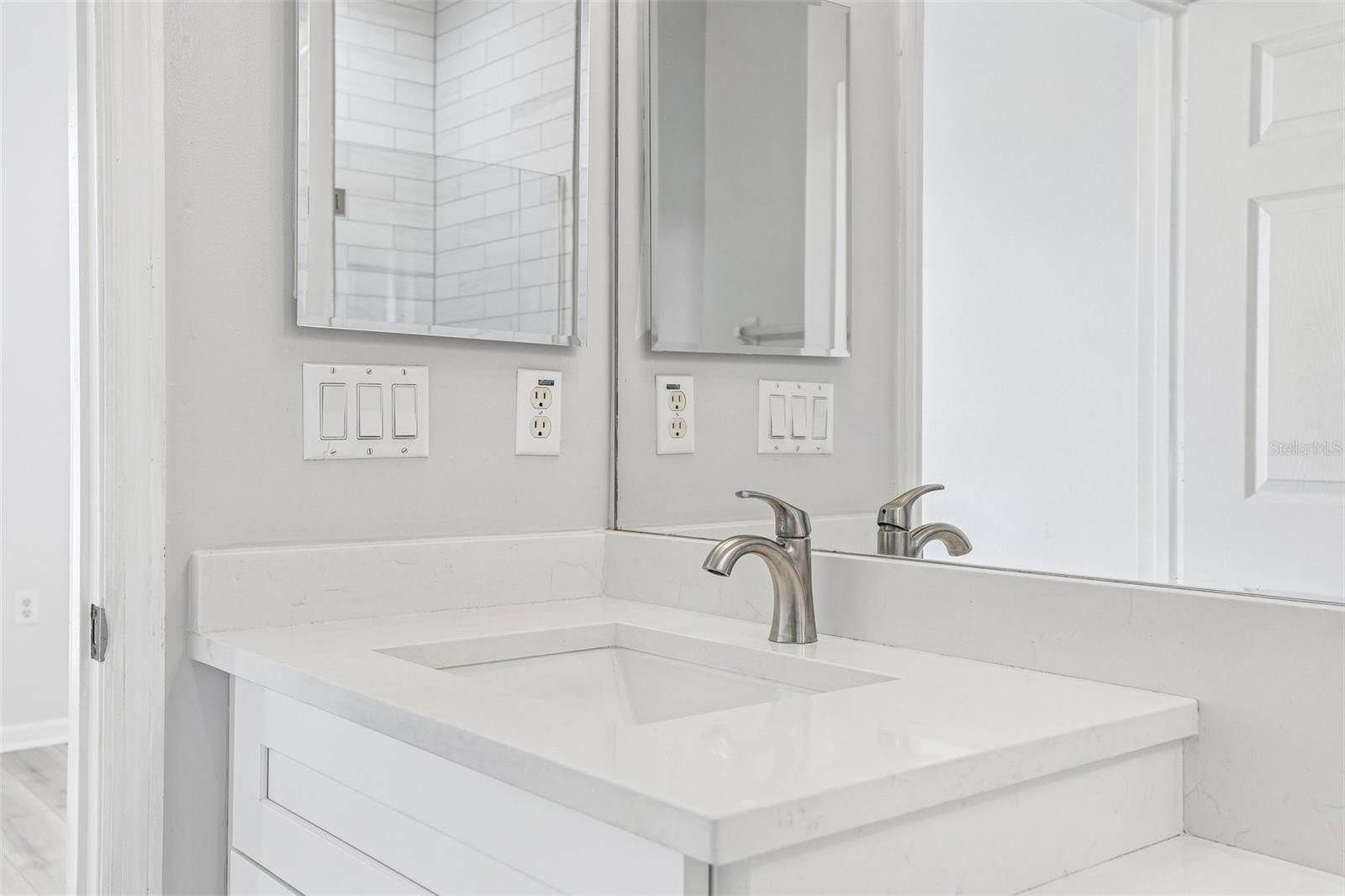 BALDWIN PARK #4 CONDO - Residential