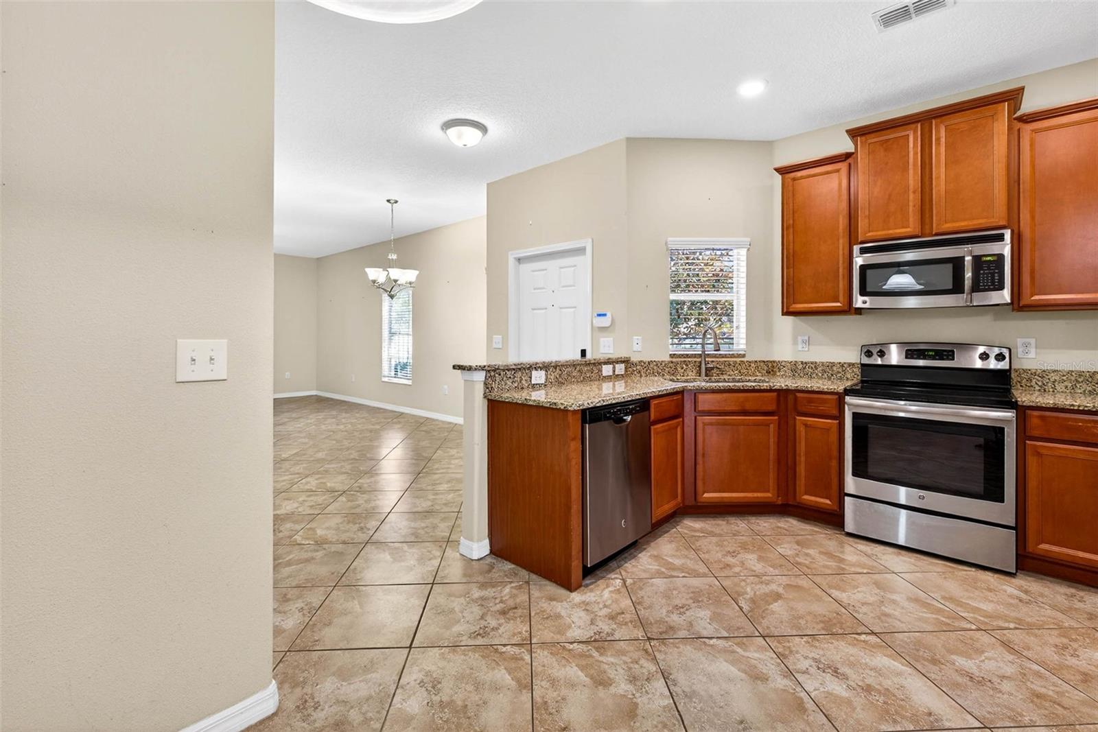 MEADOW POINTE 03 PRCL CC - Residential Lease