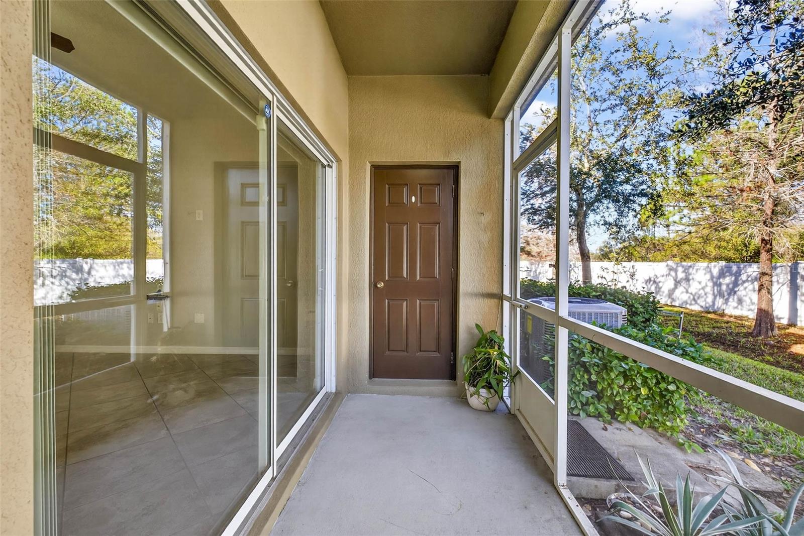 MEADOW POINTE 03 PRCL CC - Residential Lease