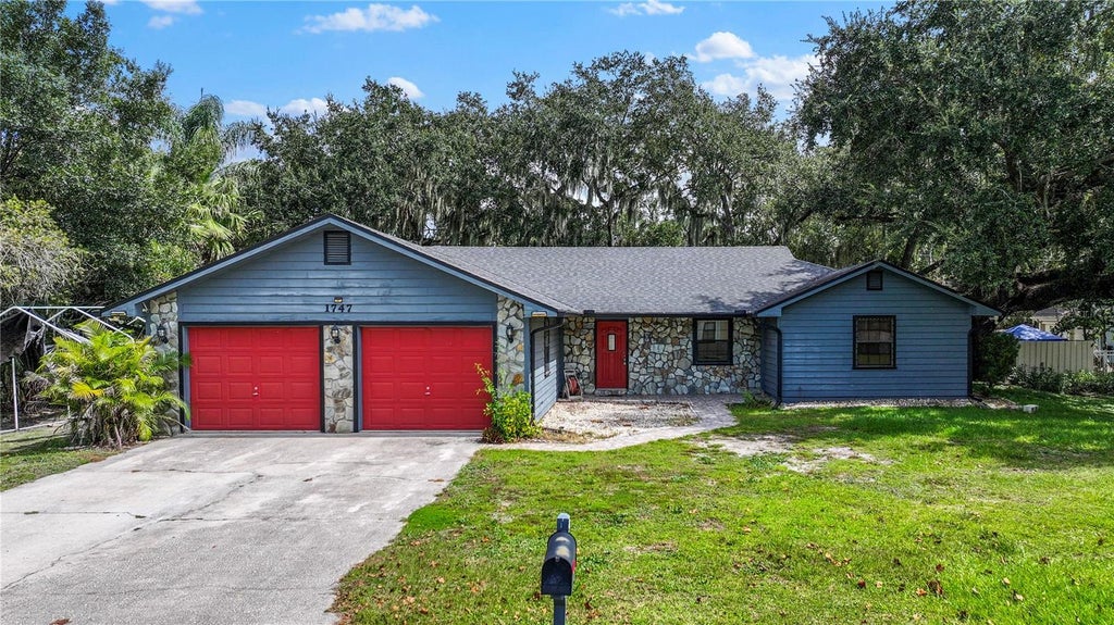 Photo of 1747 King Edward Drive, Kissimmee, FL 34744 (MLS # S5158966)