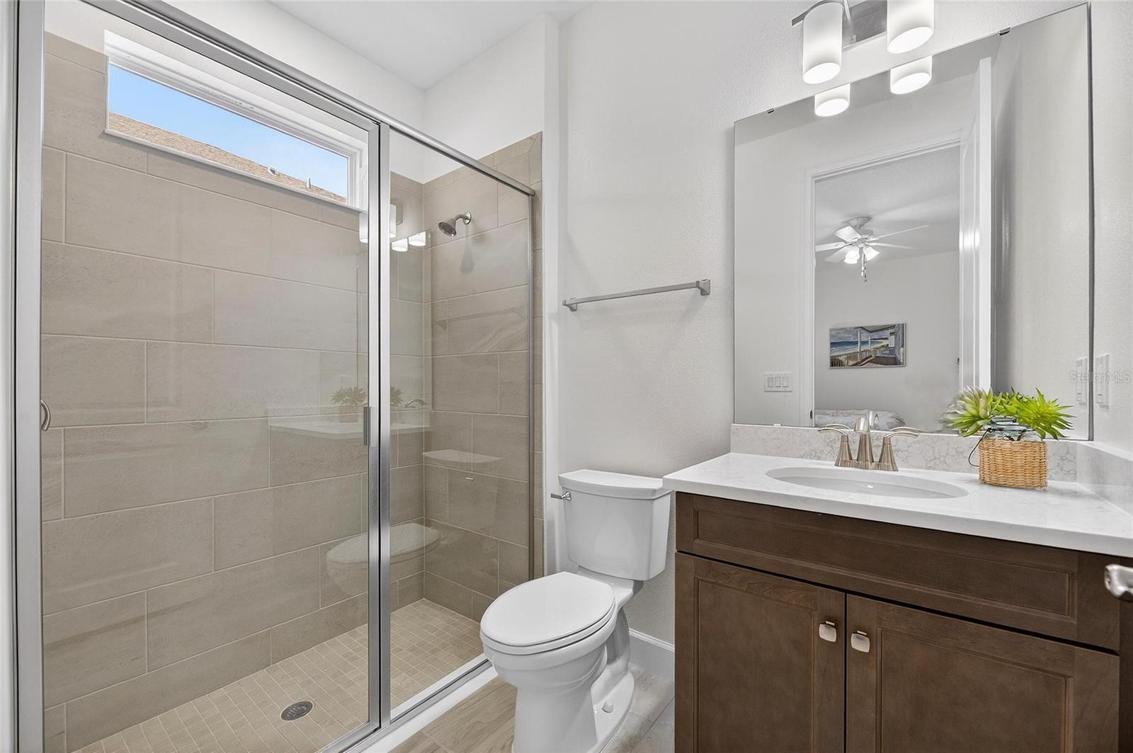 MIRABAY - Residential