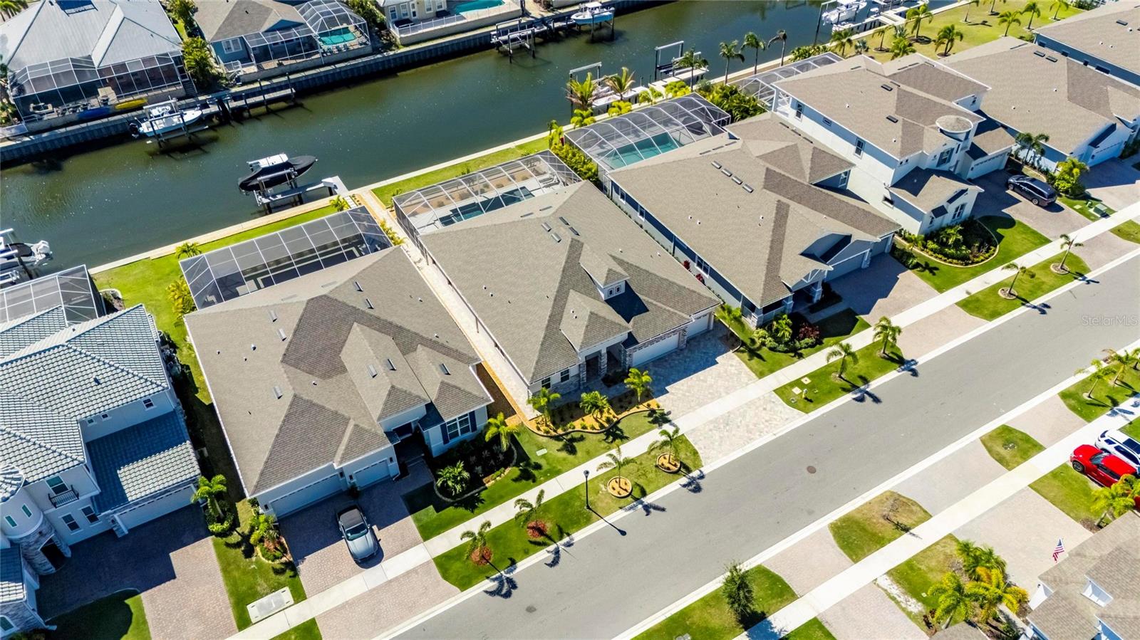 MIRABAY - Residential