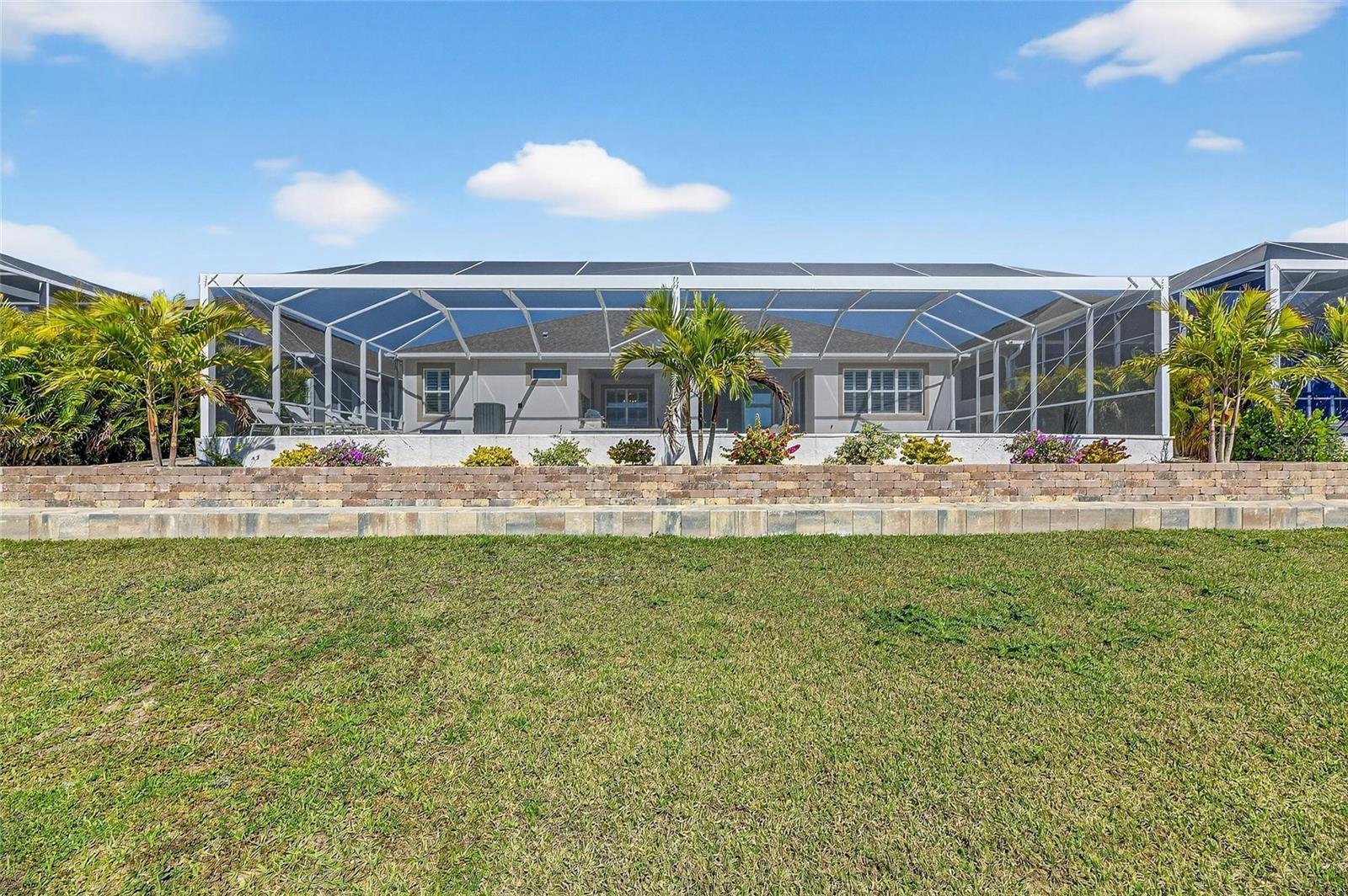 MIRABAY - Residential