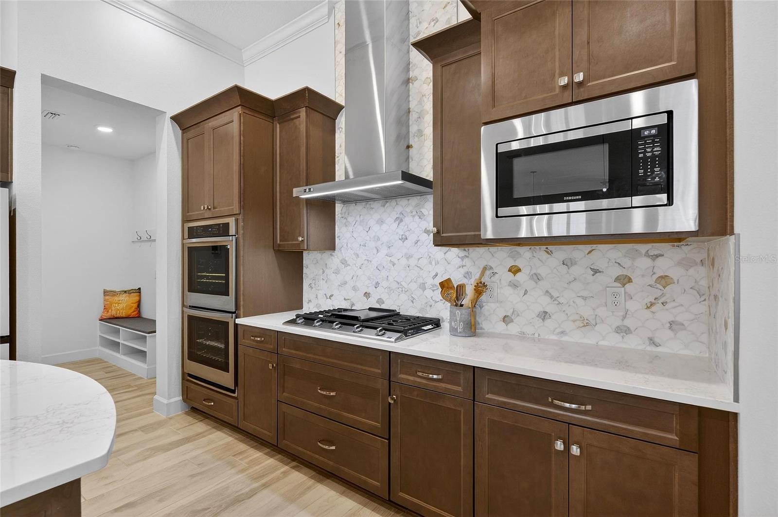 MIRABAY - Residential