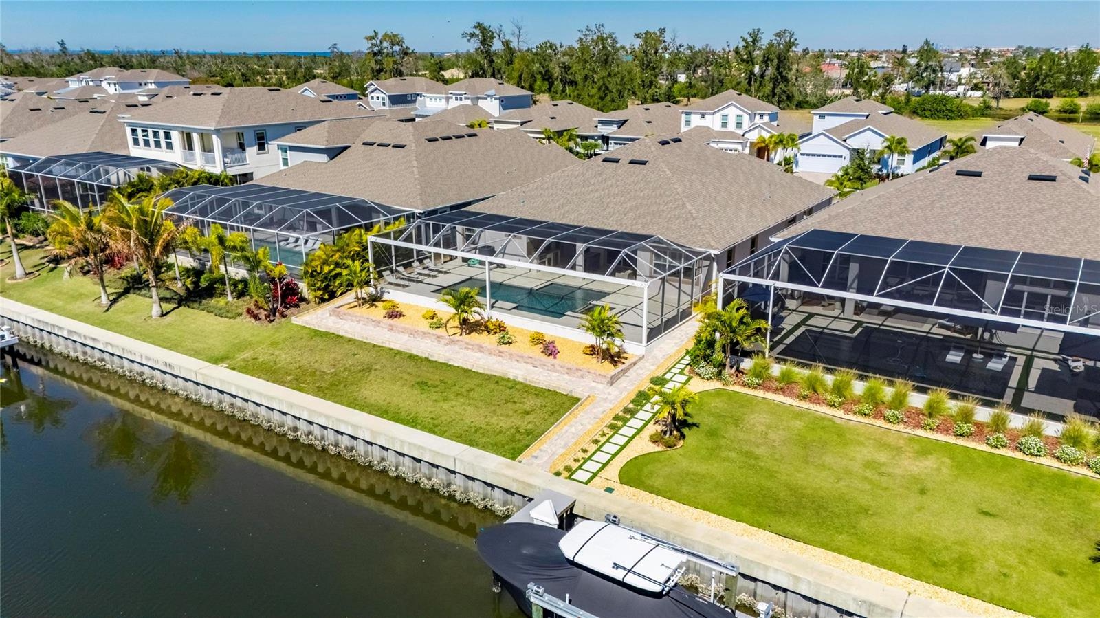 MIRABAY - Residential