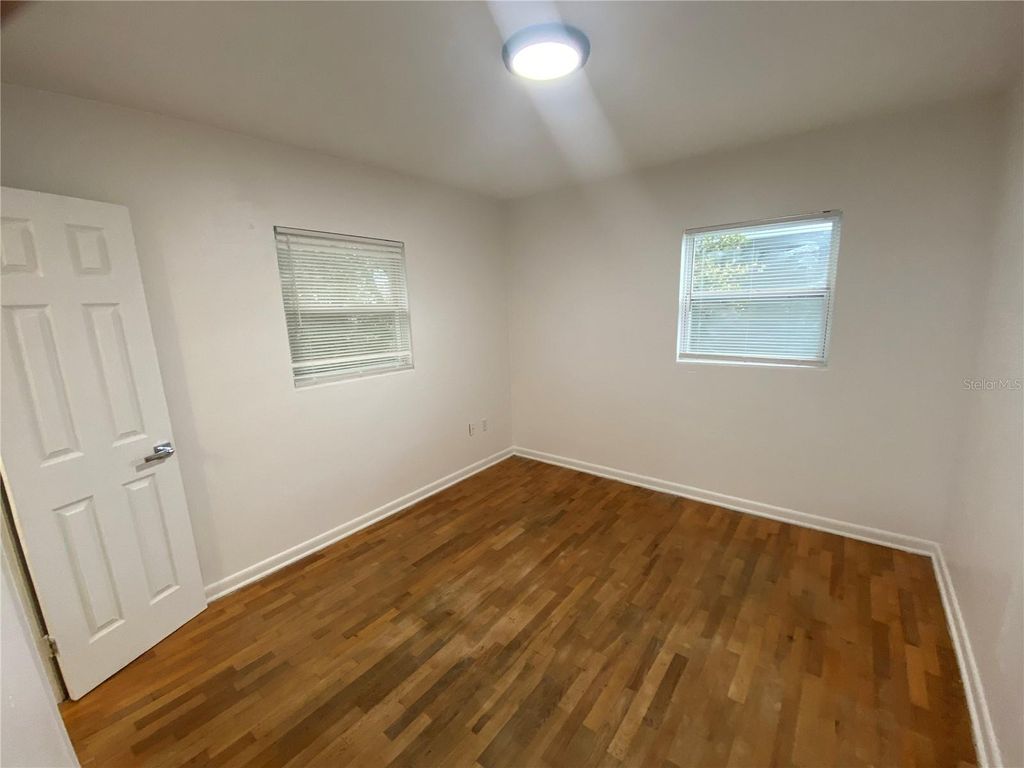 Photo of 5442 San Marino Place, Orlando, FL 32807 (MLS # O6380385)