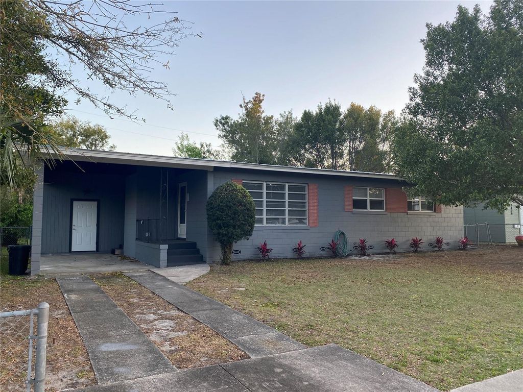 Photo of 5442 San Marino Place, Orlando, FL 32807 (MLS # O6380385)