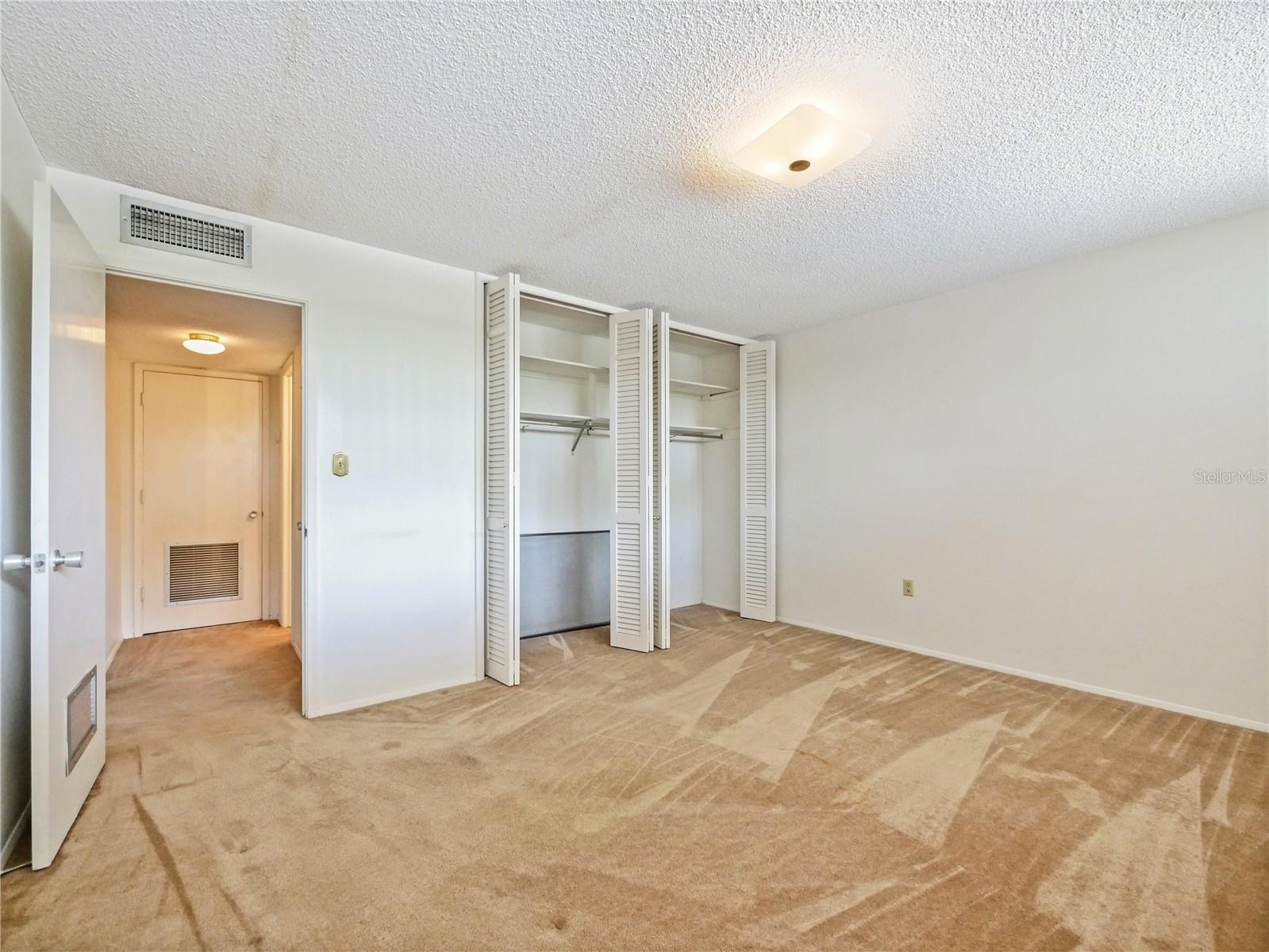 WINTER PARK GARDENS CONDO - Residential