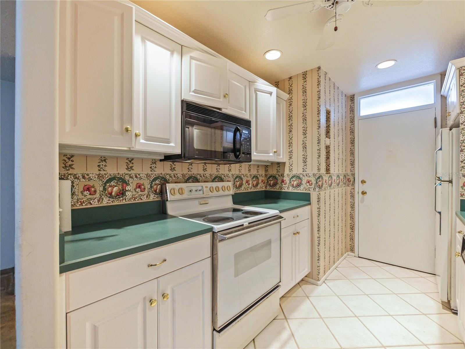 WINTER PARK GARDENS CONDO - Residential