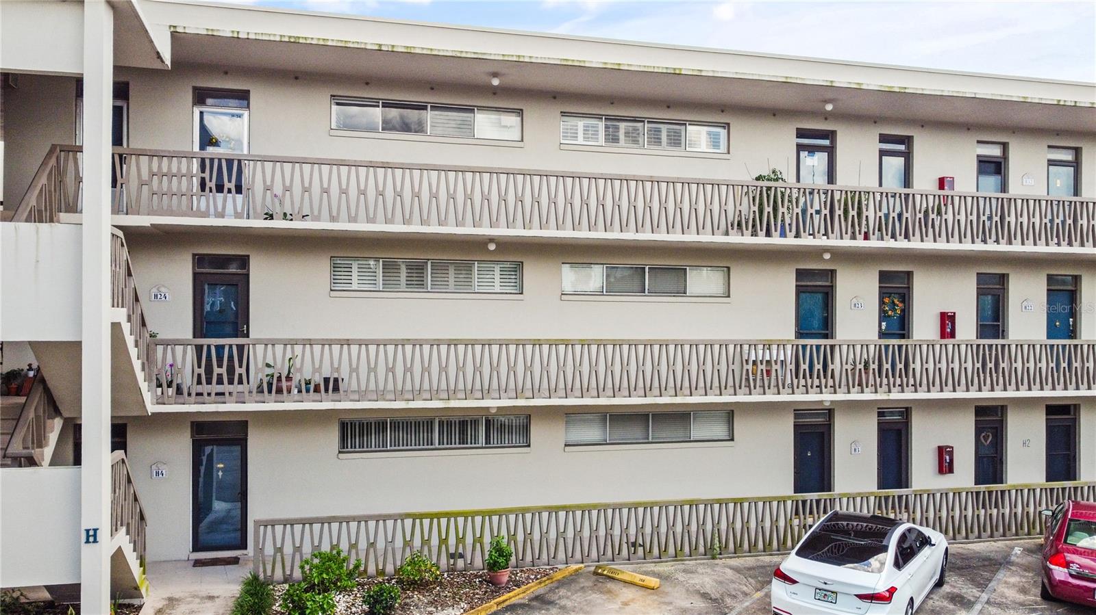 WINTER PARK GARDENS CONDO - Residential