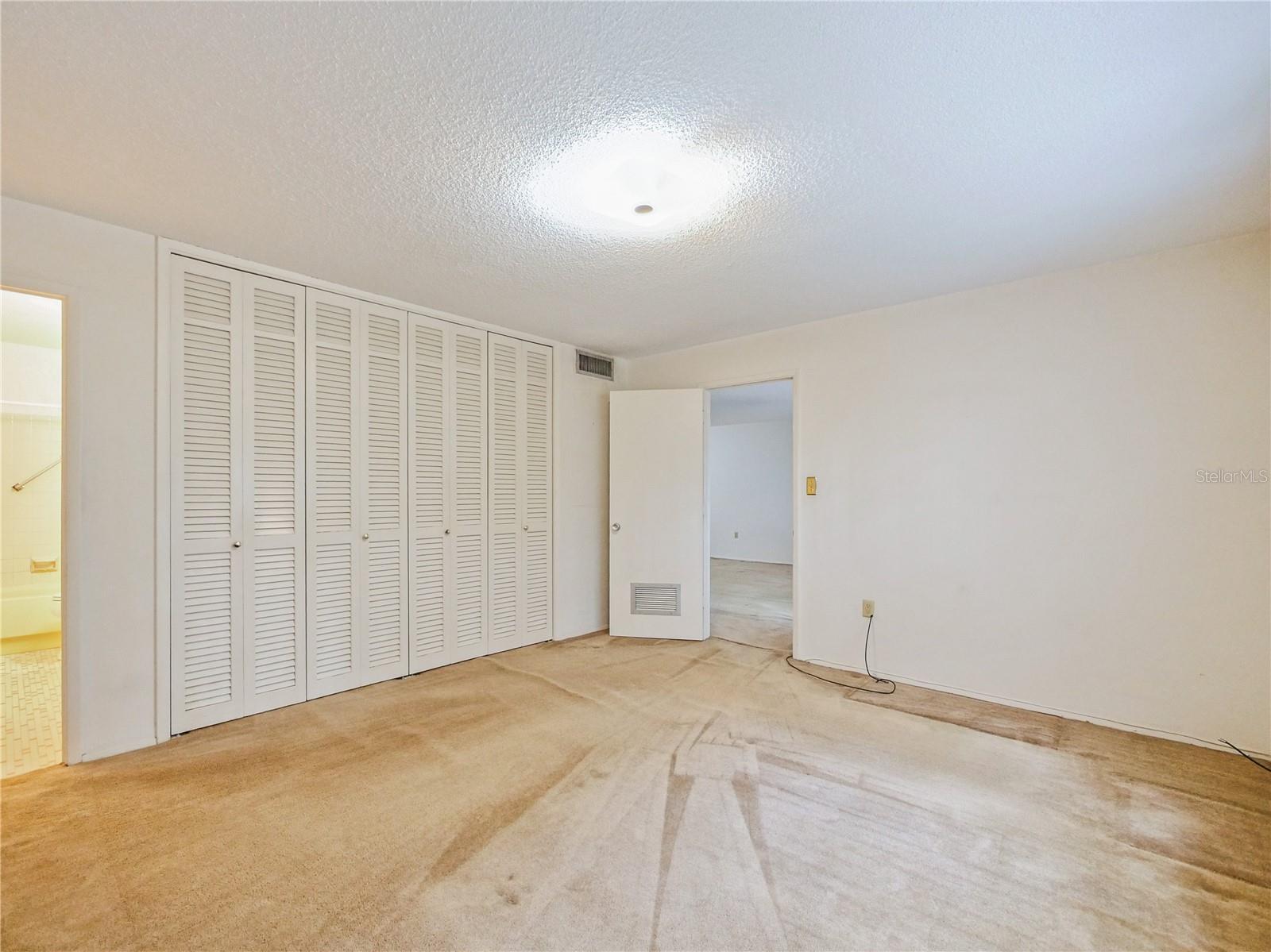 WINTER PARK GARDENS CONDO - Residential