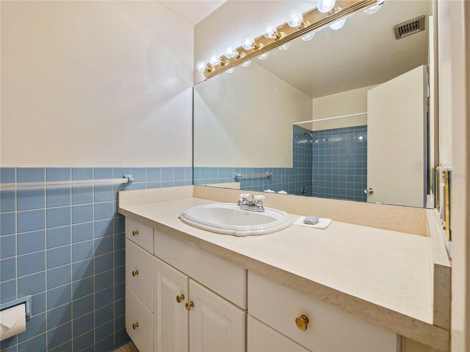 WINTER PARK GARDENS CONDO - Residential