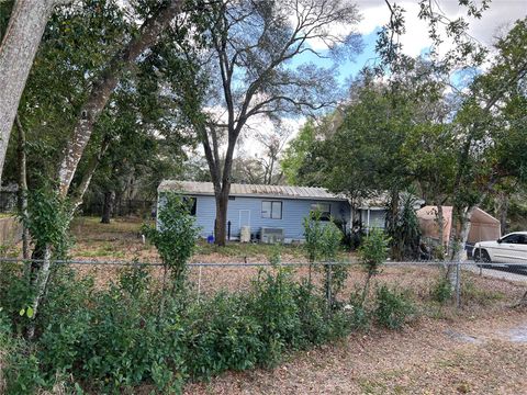 Photo of 1440 Peach Street, Apopka, FL 32703 (MLS # G5109116)