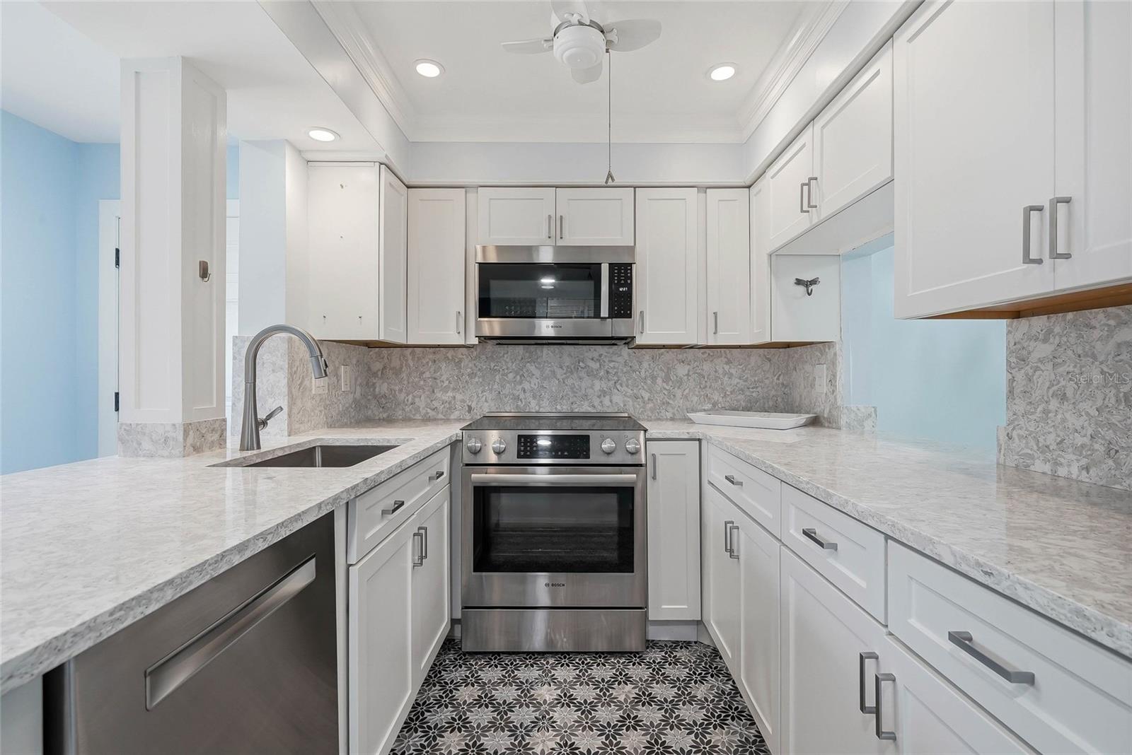 202 46TH AVENUE TERRACE W UNIT #209