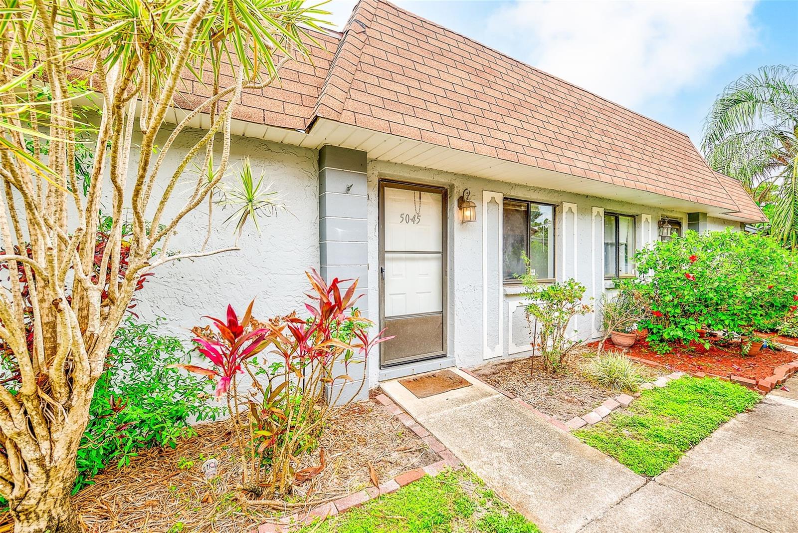 5045 70TH PLACE N 5045