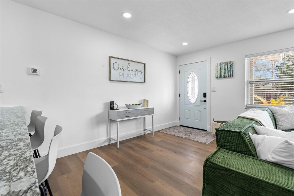 Photo of 1480 Fairfield Drive, Clearwater, FL 33764 (MLS # TB8473404)