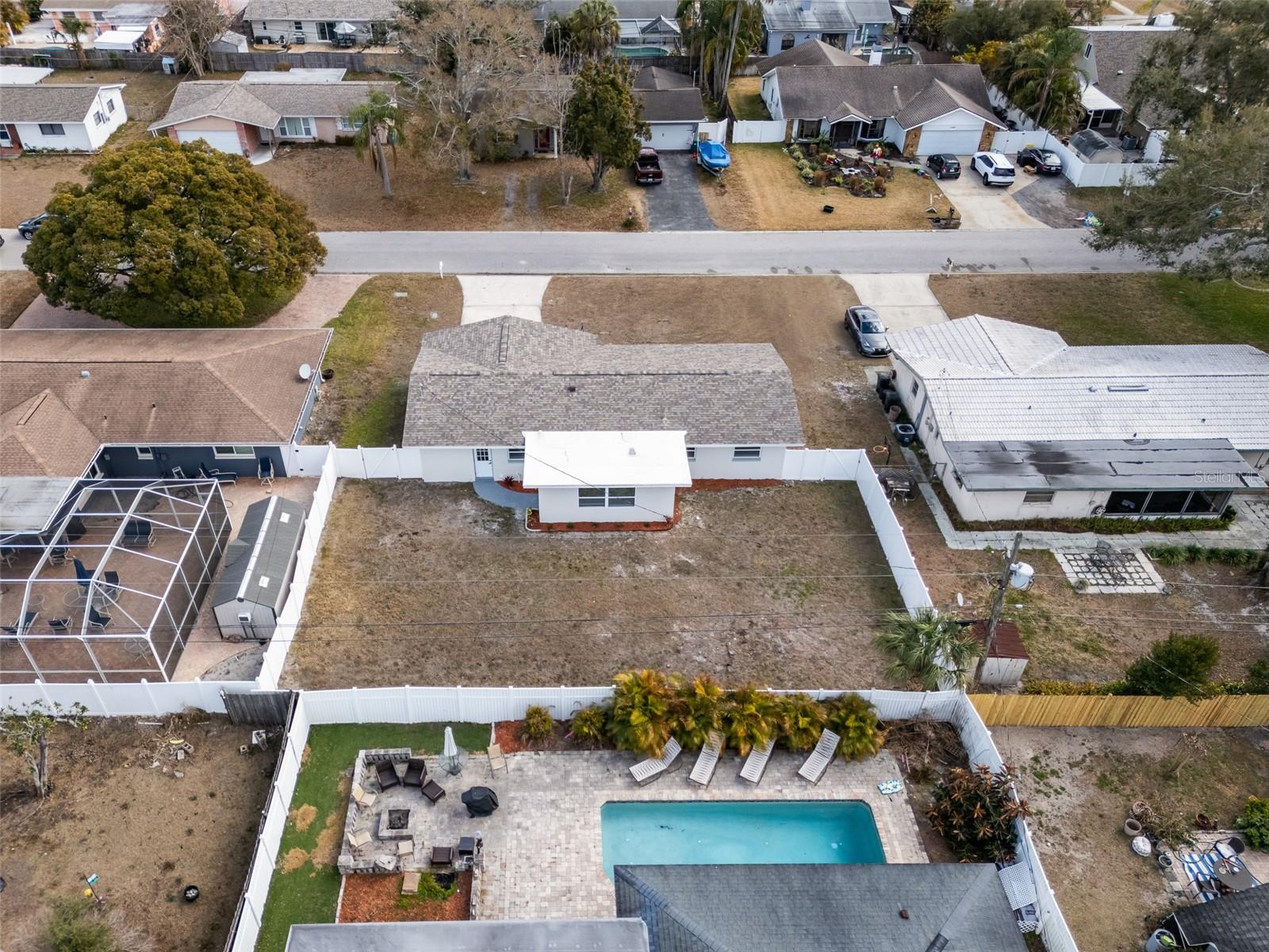 DOUGLAS MANOR ESTATES 2ND ADD - Residential