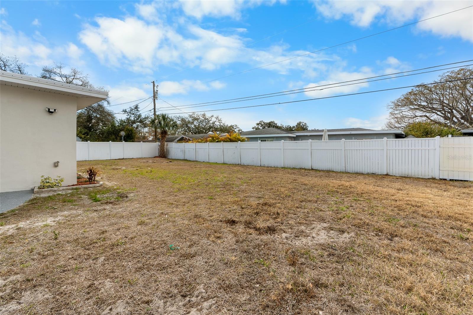 DOUGLAS MANOR ESTATES 2ND ADD - Residential