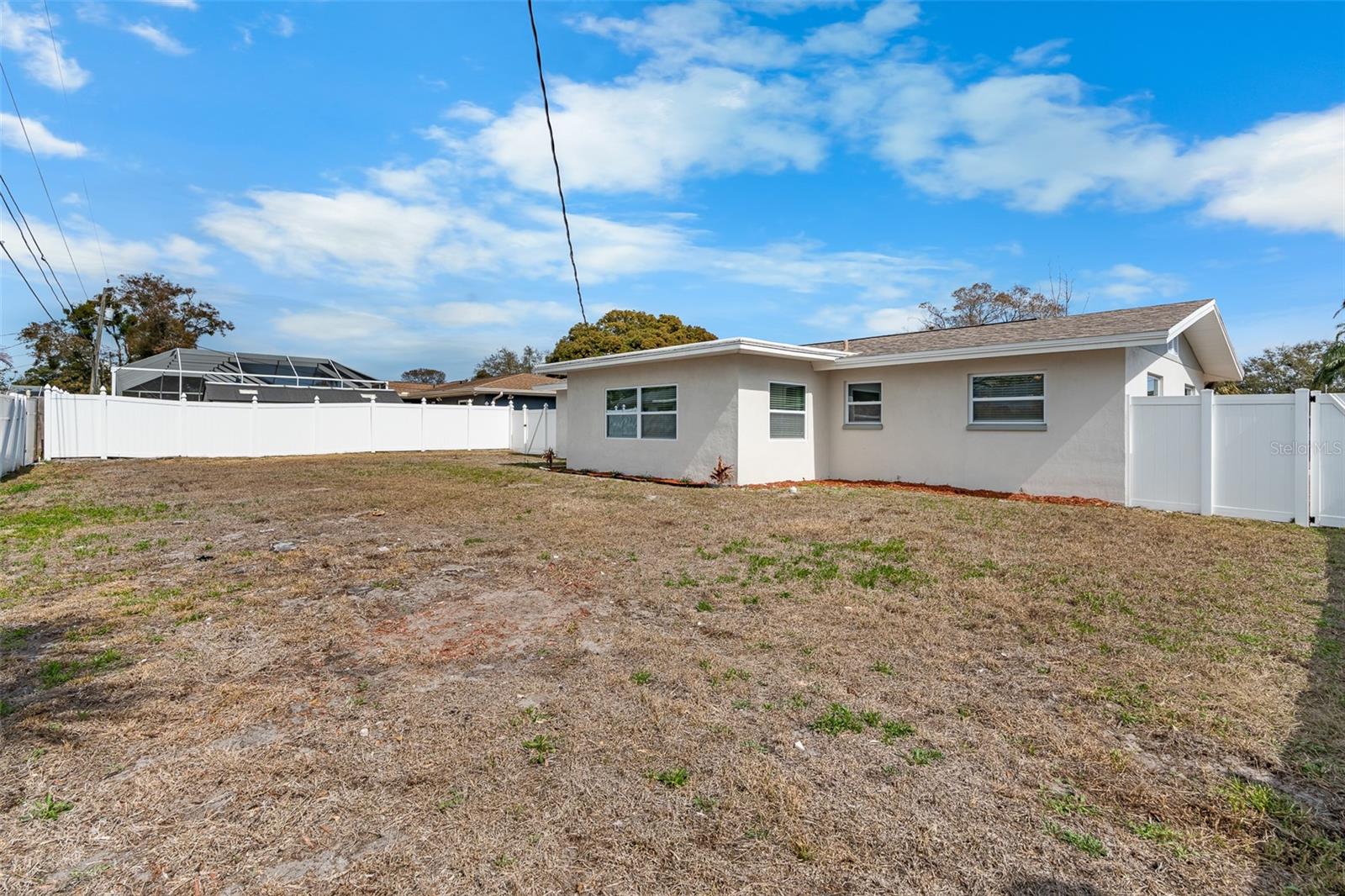 DOUGLAS MANOR ESTATES 2ND ADD - Residential