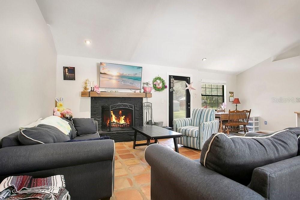 DEERWOOD - Residential