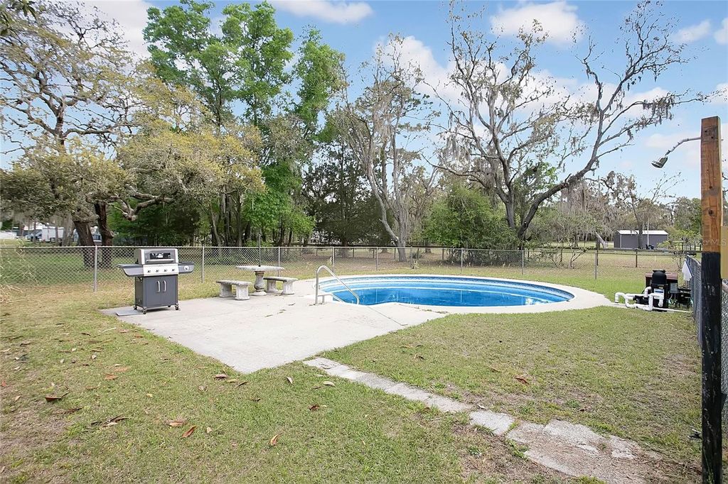 Photo of 3116 E Buck Ct, Inverness, FL 34452 (MLS # O6395851)