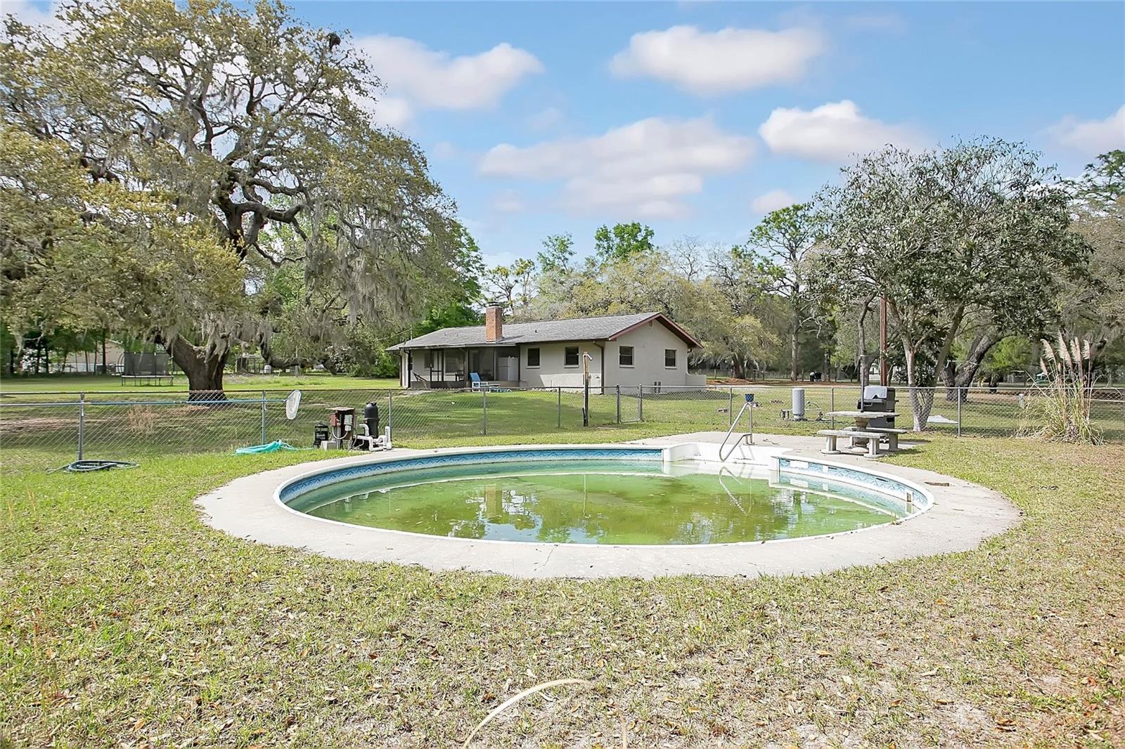 DEERWOOD - Residential