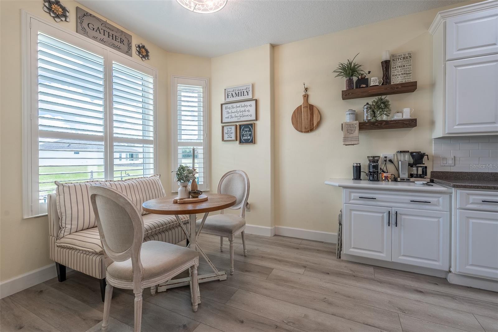 SUMMERGLEN - Residential