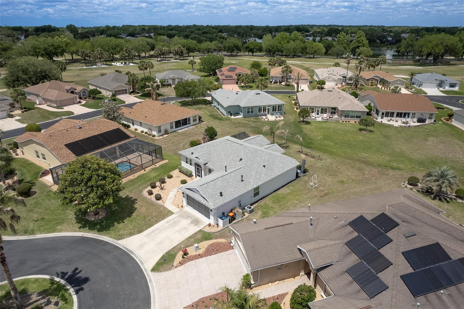 SUMMERGLEN - Residential