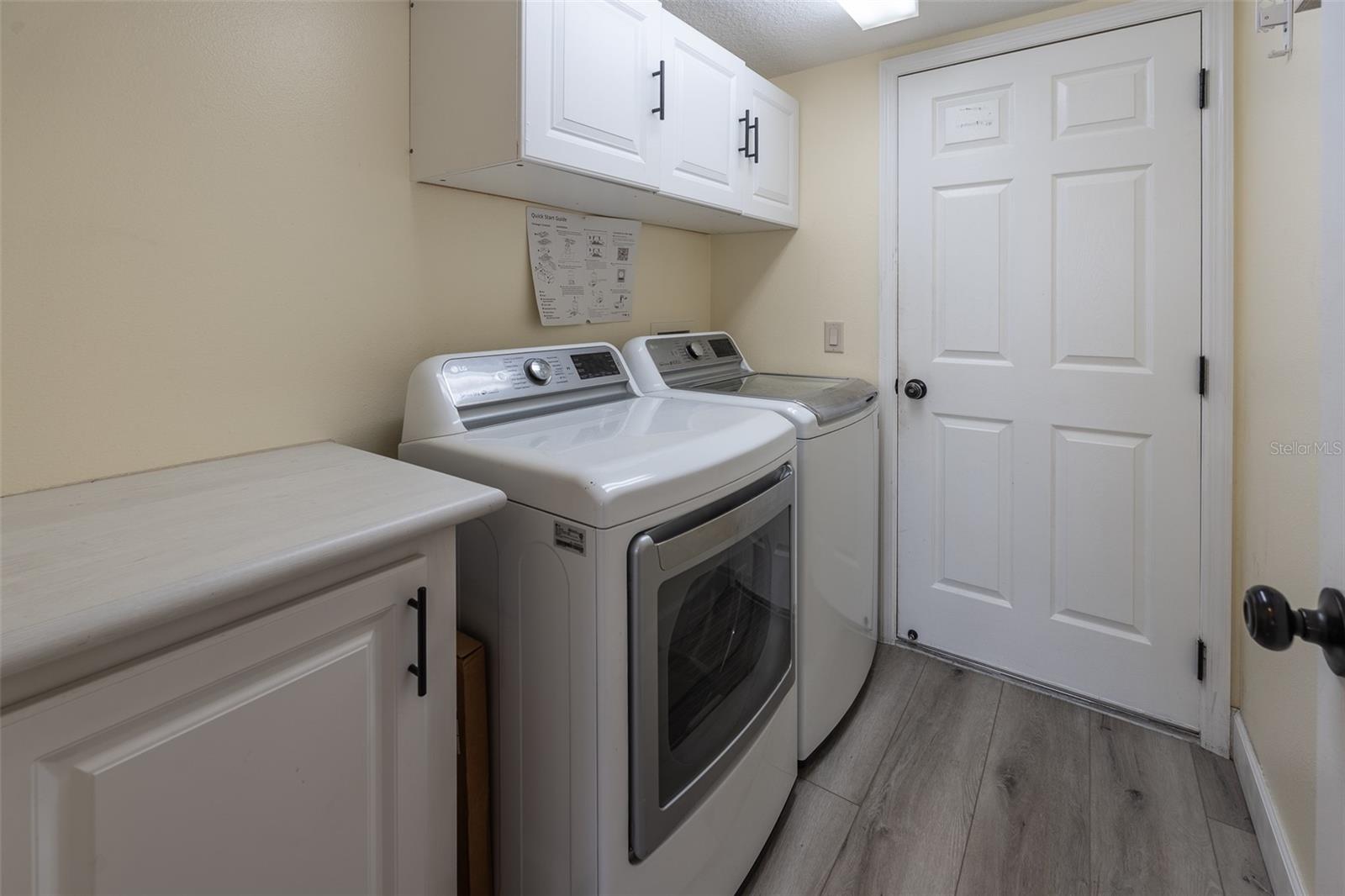 SUMMERGLEN - Residential